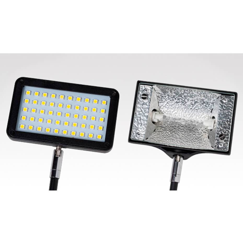 Messevegg buet med paneler 3